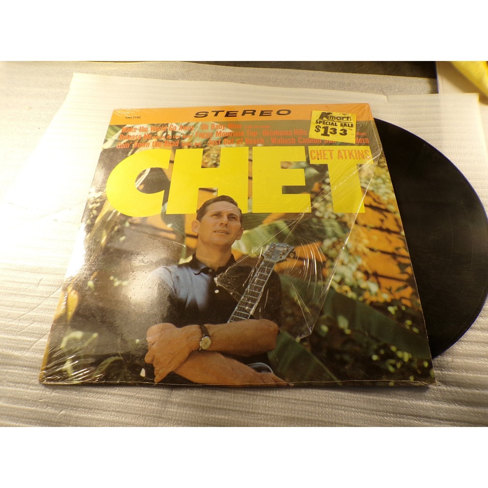 Chet Atkins Chet Vinyl LP Record RCA Camden CAS-2182 Stereo 1967 Country Music